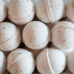 Oatmeal + Honey Bath Bomb By Old Whaling - Unboxme